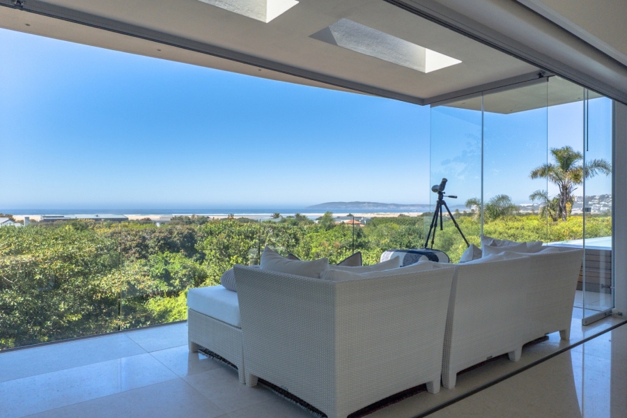 6 Bedroom Property for Sale in Keurbooms River Western Cape